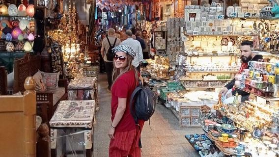 El Cairo: Excursión a Khan el-Khalili desde los hoteles de Guiza con almuerzo incluido.