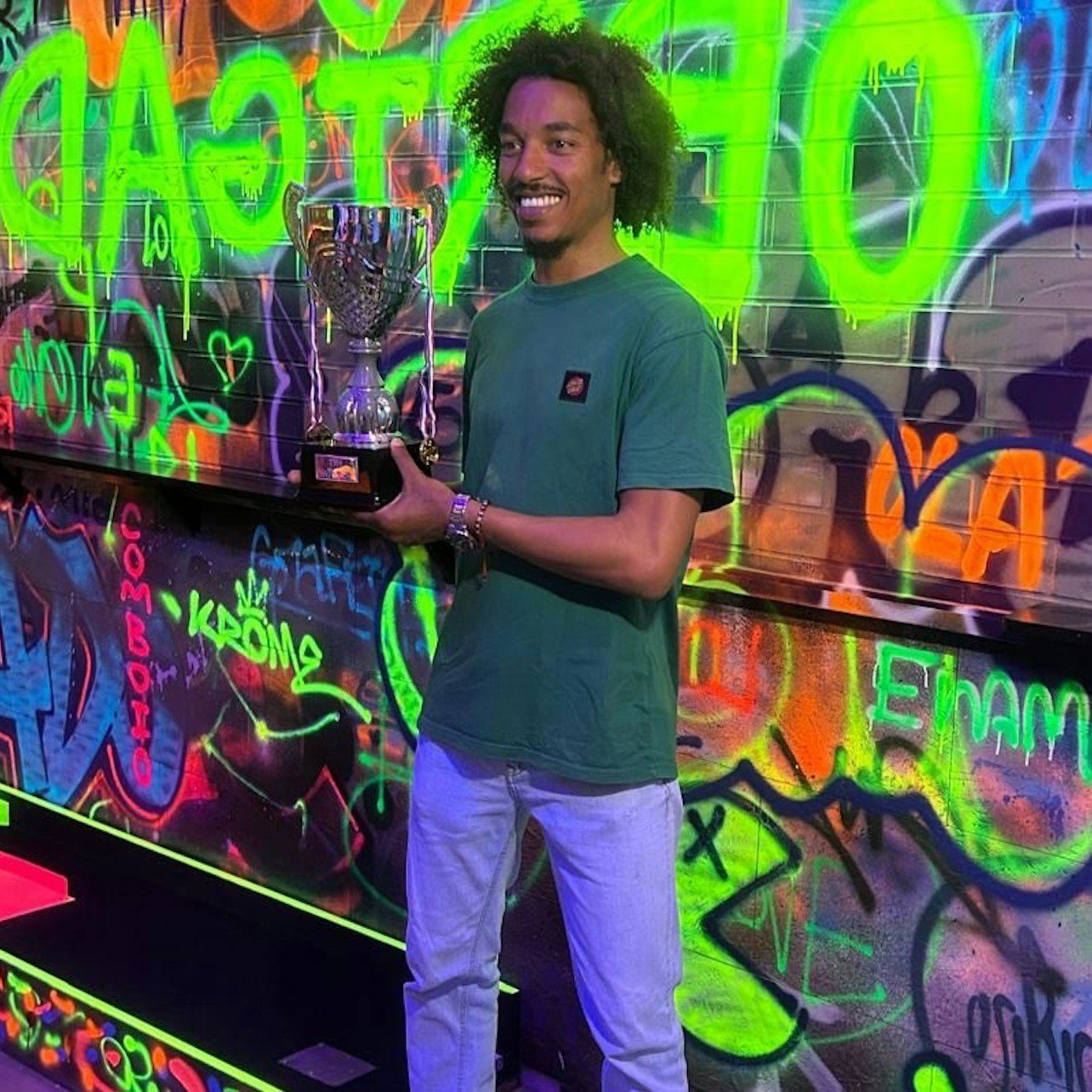 ネオン ミニゴルフ リスボン：ファスト トラック チケット