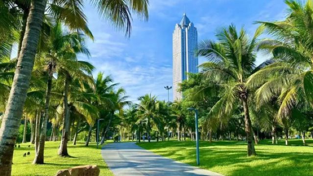 Haikou Romantic Seaside Cycling 1-Day Tour - Evergreen Garden + Haikou West Coast Park