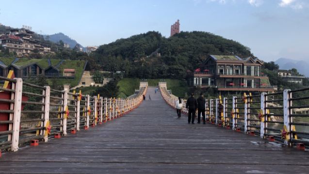 [Bermula dari Guiyang] Lawatan Sehari ke Bandar Lama Moutai - Kumpulan Kecil Eksklusif 2~8 Orang Berlepas Setiap Hari