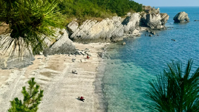 1-day tour of Dalian Golden Pebble Beach National Tourism Resort