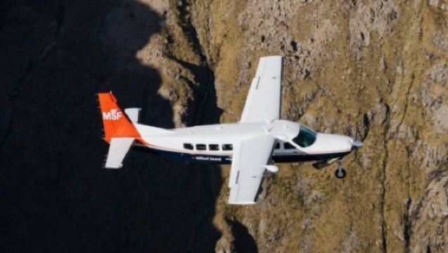 Queenstown round-trip: Milford Sound sightseeing bus + cruise + scenic small plane return