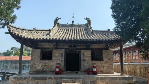 1-day tour to 8 national treasure ancient buildings in zhuozhang river valley | hotel pick-up and drop-off service in Changzhi city