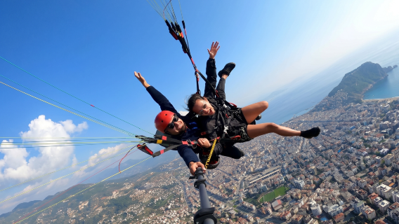 Alanya Paragliding Experience [Alanya Tandem Paragliding Tour with Roundtrip Transfer]