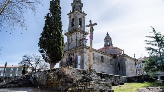 From Santiago: Ribeira Sacra Tour & Boat Trip