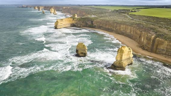 Lawatan sehari laluan songsang Melbourne Great Ocean Road | Batu Twelve Apostles · Tangga Gibson · Gaung Loch Ard