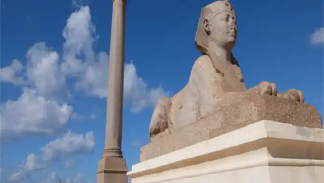 Alexandria Egypt 1-day tour: Qabeyi Citadel + Library + Montazah Palace + Pompeii's Pillar