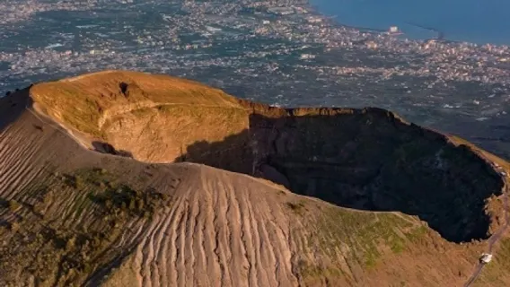 Vesuvius: Entré + Tur och retur från Ercolano med Vesuvio Express