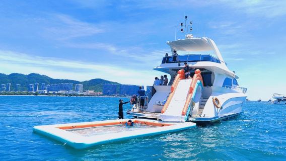 三亞遊艇包船出海【親子出遊】大型Sunbird滑滑梯+自駕體驗+浮潛海釣+水果飲料+海上玩具~超大空間家庭聚會