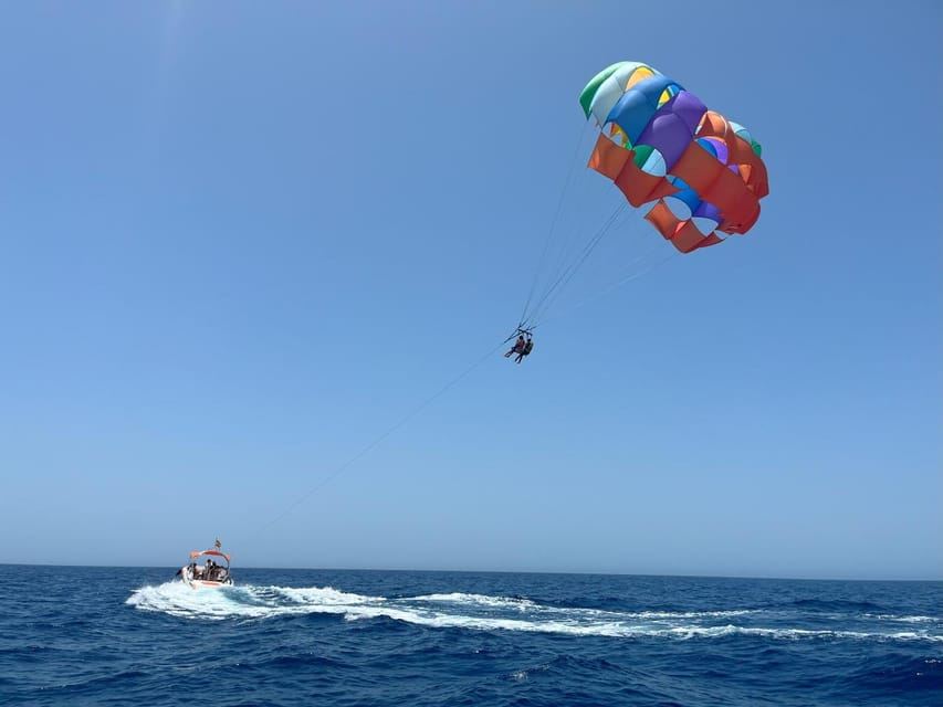 Lanzarote: Parasailing Adventure in Puerto del Carmen