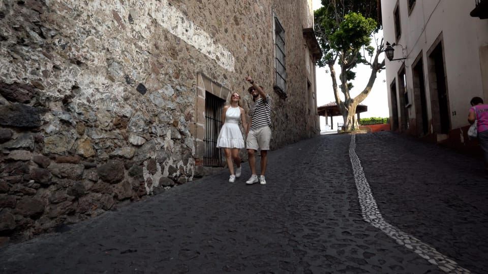 Mexico City: Cacahuamilpa Caves and Taxco Small-Group Tour