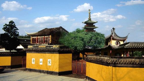 Suzhou Day Tour: Humble Administrator's Garden, Hanshan Temple, Lion Grove Garden, and Zhouzhuang (Optional Shows)