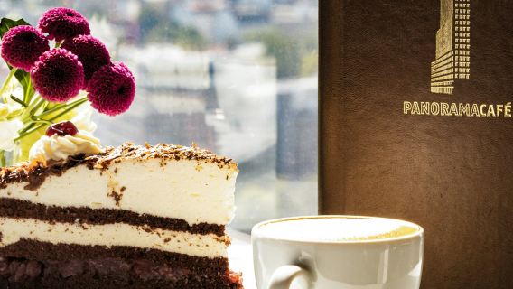 パノラマプンクト ベルリン：VIP入場券（コーヒー＆ケーキ付き）