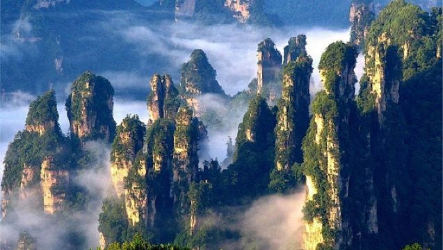 1-day tour to Zhangjiajie National Forest Park Avatar + Furong Town | Avatar · Waterfall Town