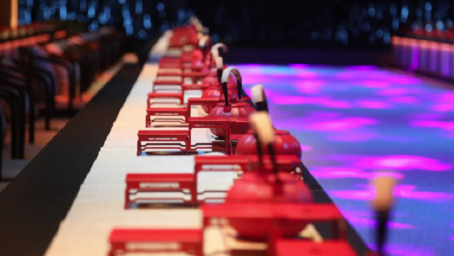 Nanjing Jinling Menghua Palace Banquet (Spectacular Song and Dance Performance + Ancient Imperial-Style Feast + Optional Ancient Costume and Styling Experience)