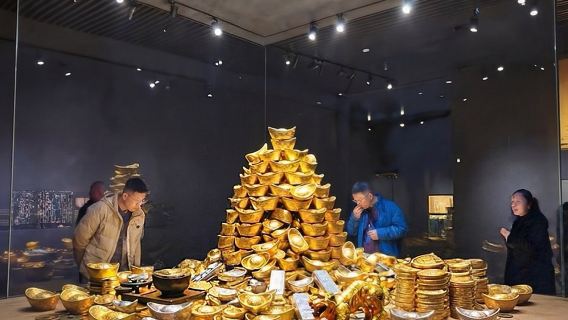 Lawatan Sehari ke Buddha Gergasi Leshan + Muzium Harta Karun Jiangkou [Kereta Mewah | Pilihan Kumpulan Kecil Persendirian]