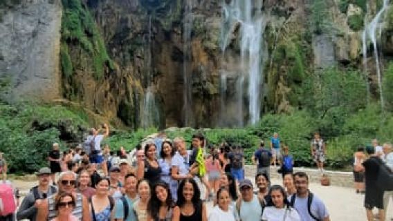 From Split/Trogir/Omiš: Plitvice Lakes Guided Group Tour