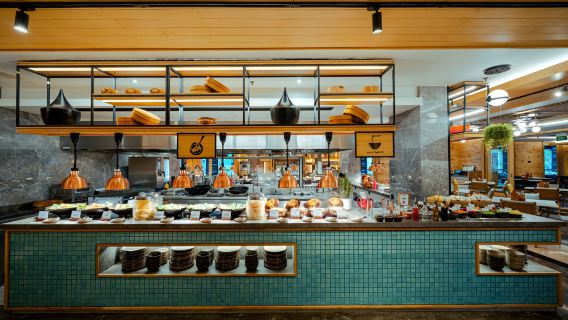 Seminyak Kitchen Dining Experience bij Courtyard by Marriott Bali Seminyak