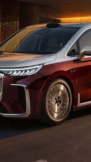 (Shanghai private charter airport transfers) Round-trip private car airport pick-up and airport drop-off service between Pudong airport and Shanghai city area