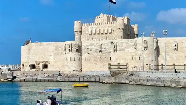 Alexandria Egypt 1-day tour: Qabeyi Citadel + Library + Montazah Palace + Pompeii's Pillar