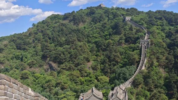 Perjalanan Pribadi: Tembok Besar Mutianyu dan Huanghuacheng Lakeside dengan Supir Berbahasa Inggris