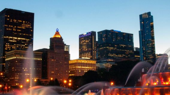 Scenic Chicago Night Tour