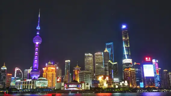 เส้นทางห้ามพลาดในเซี่ยงไฮ้ หอไข่มุกตะวันออก ล่องเรือแม่น้ำผู่เจียงยามค่ำคืน ทัวร์วันเดียวแบบกลุ่มภาษาจีน (รวมการล่องเรือ)
