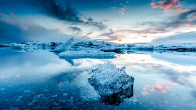 ไอซ์แลนด์ เรคยาวิก ไปกลับ: ชายฝั่งใต้+หาดไดมอนด์+ทะเลสาบน้ำแข็งเจกุลซาร์ลอน | ทัวร์ภาษาอังกฤษ