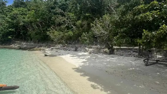 Port Barton Island Exploration Tour