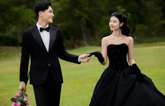 安達 Trip Moments【安達草原旅行跟拍/商業攝影微電影宣傳片航拍/定制翻譯】