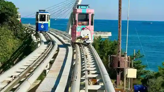 五六島天空步道+太宗台+甘川文化村+龍頭山一日遊【普通話包車】