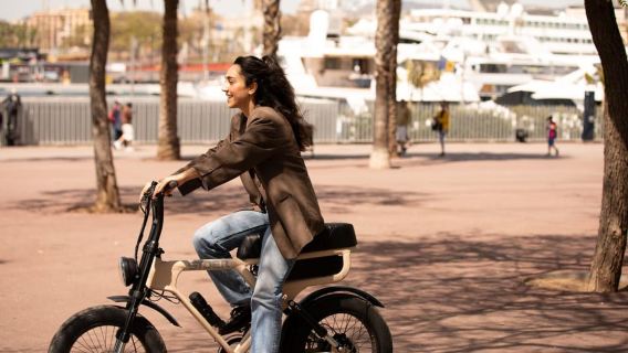 Cho thuê xe đạp điện Fatbike đạt giải thưởng tại Barcelona (4 giờ)