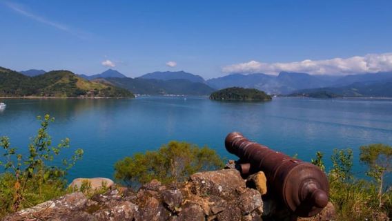 CITY TOUR IN PARATY Private Historical Center & Colonial Art