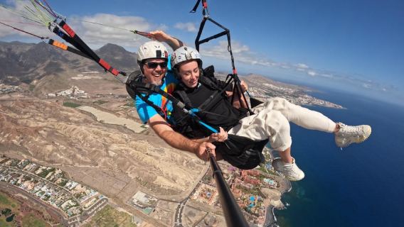 Tenerife: Paragliding with National Champion Paraglider