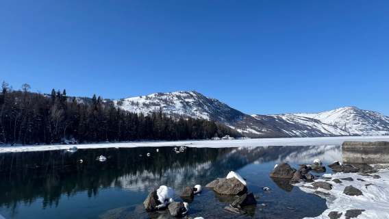 Xinjiang self-guided ski tour: choose from three major ski resorts - General Mountain, Ji Ke Pu Lin, or Koktokay