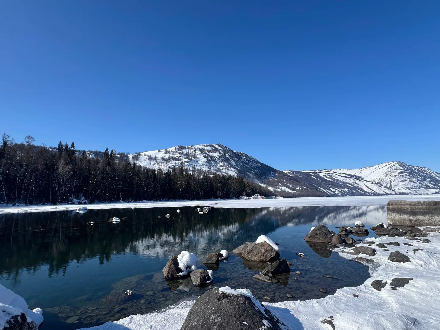 Xinjiang Ski Self-Guided Tour (Choose from Three Ski Resorts: General Mountain/Ji Ke Pu Lin/Keketuohai)