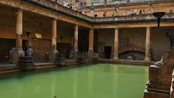 Tour 1 ngày Luân Đôn: Lâu đài Windsor + Nhà tắm La Mã Bath + Stonehenge (bao gồm vé vào cổng + hướng dẫn viên)