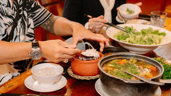 FAMILY SET COMBO – Vietnamese Meal for 3–4 Guests