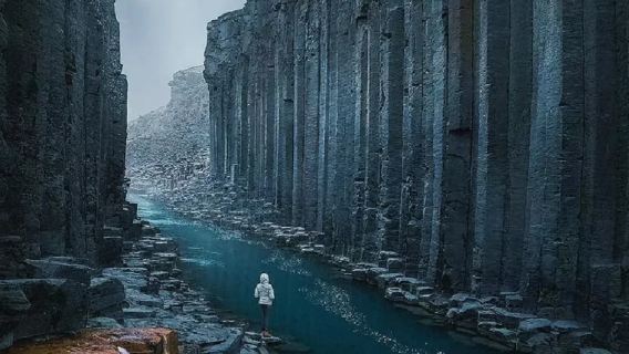 冰島雷克雅未克來回基爾丘山-紅房子等斯奈山半島景點-包車-精選