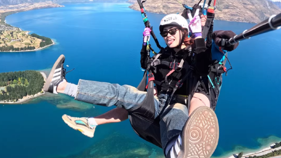Esperienza di parapendio a Quilpie [Parapendio Gforce/Skytrek a Quilpie, Isola del Sud della Nuova Zelanda, parapendio dalla cima di Skyline a Coronet Peak]