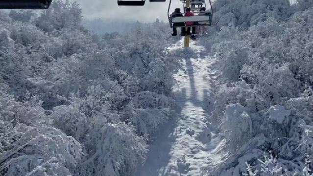 Lawatan Sehari Bermain Salji di Gunung Jiuding