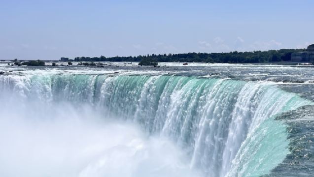 美國布法羅來回-尼亞加拉大瀑布-霧中少女號遊船【市區酒店接送】