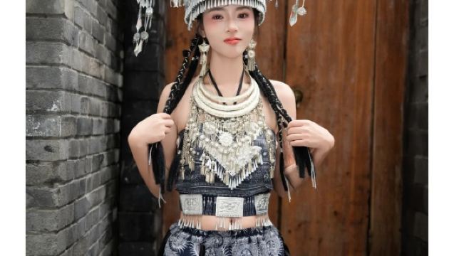 Chengdu Kuanzhai Alleys travel photography[One-on-one attentive shooting service + premium travel photography plan design]