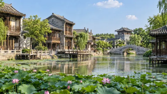 Çangçun Lotus Adası Film Stüdyosu + Çangçun Zhongtai Okyanus Dünyası + Güney Göl Parkı Günübirlik Turu