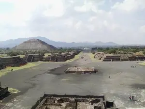 Full-Day Mexico City Pyramids of Teotihuacan Private Tour