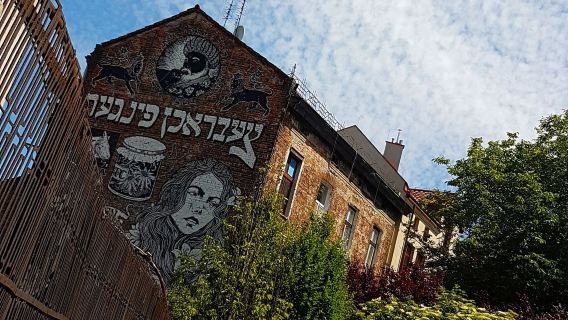 SMALL GROUP Kazimierz Tour - Jewish Krakow with Schindler’s List Movie Sights