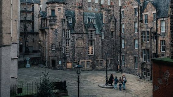 EdinburghTours