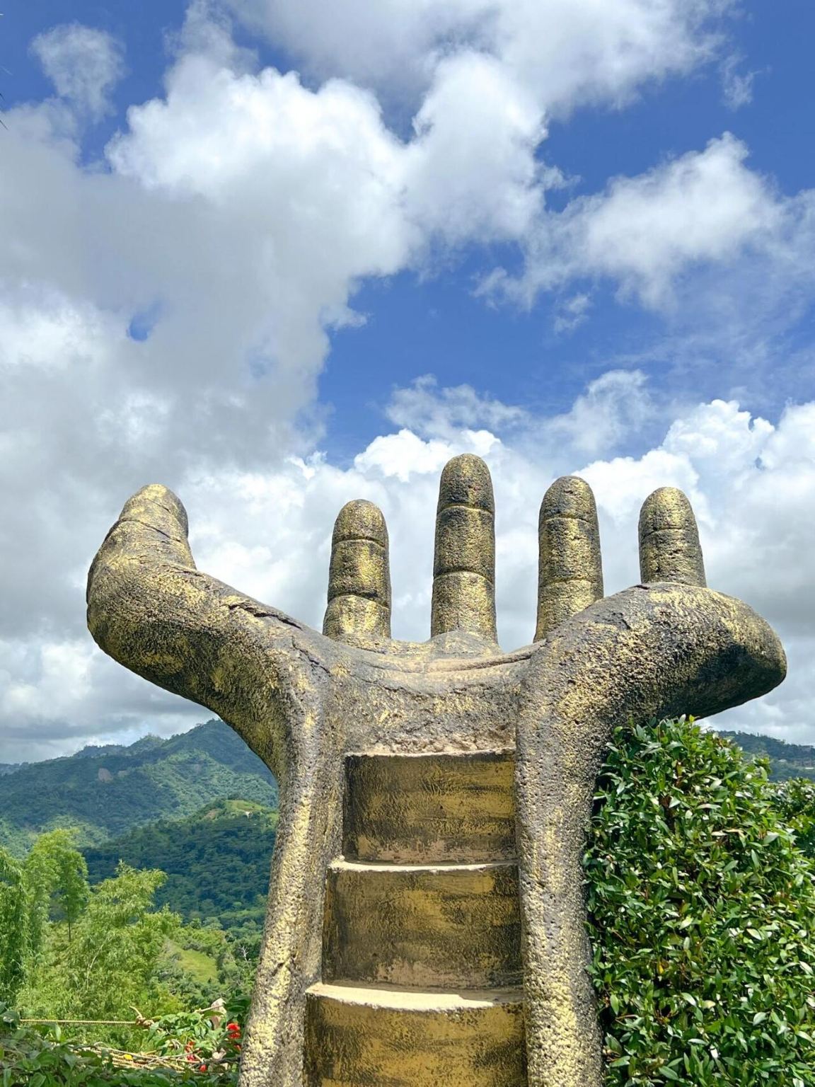 Philippines Cebu Sirao Flower Garden + TOPS Cebu + Temple of Leah + SM