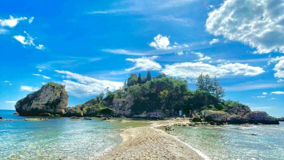 Naxos Gardens, Taormina, & Castelmola: Guided Tour + Transfers from Catania