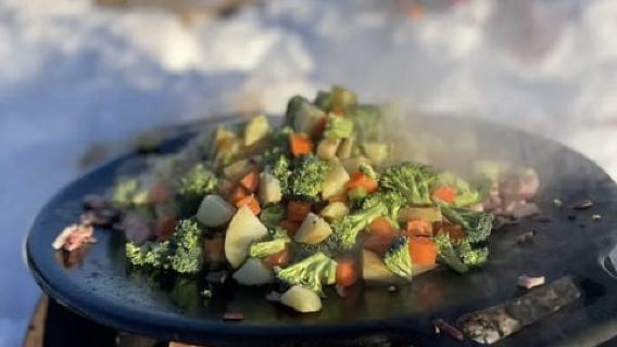 Sälen: tour di pattinaggio sul ghiaccio con pranzo e prelievo dall'hotel